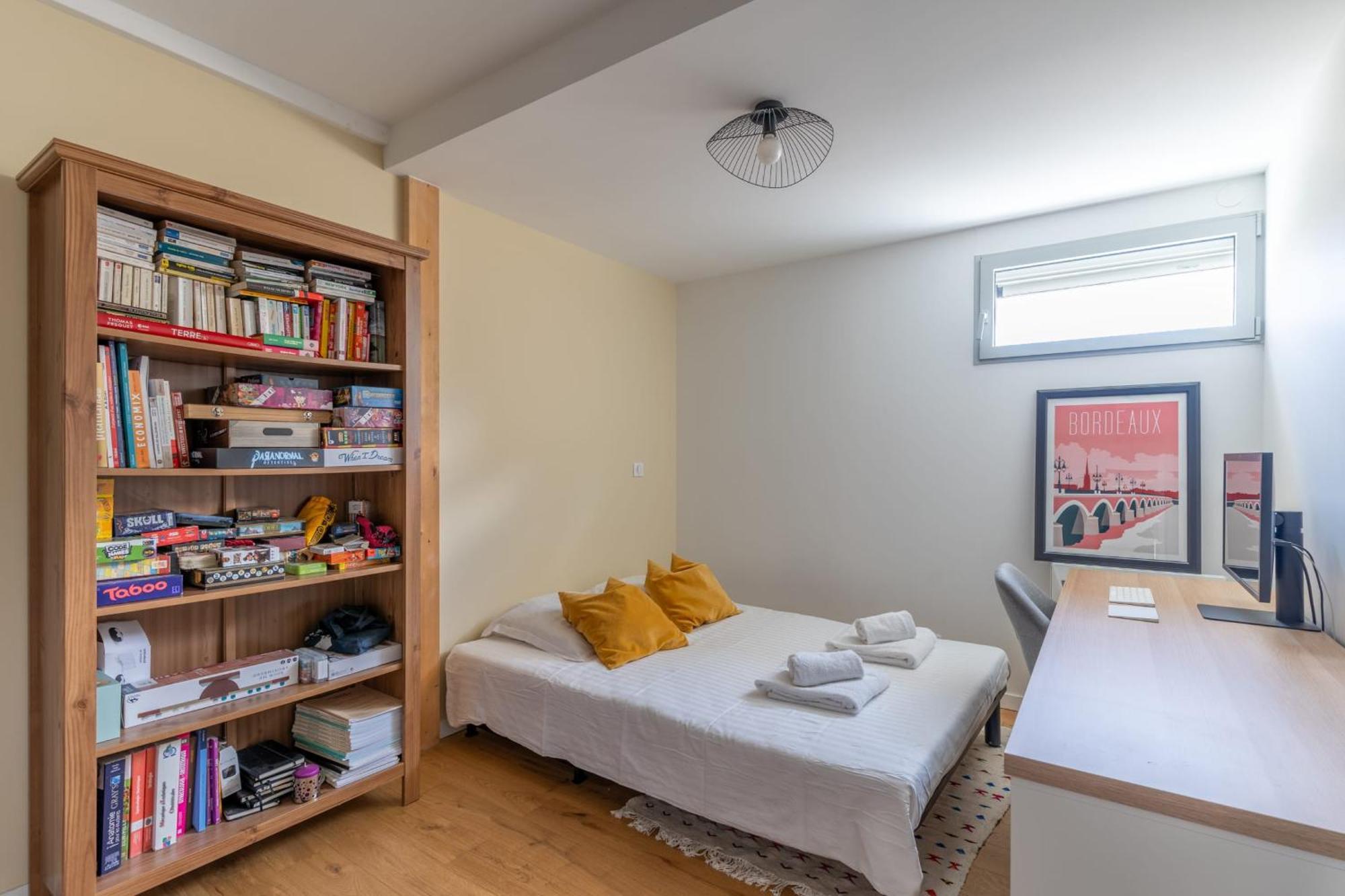 Charming Apartment In Bordeaux - Welkeys Екстер'єр фото